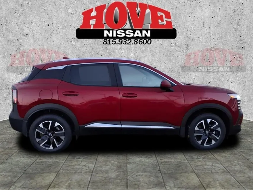 2025 Nissan Kicks SV photo 1