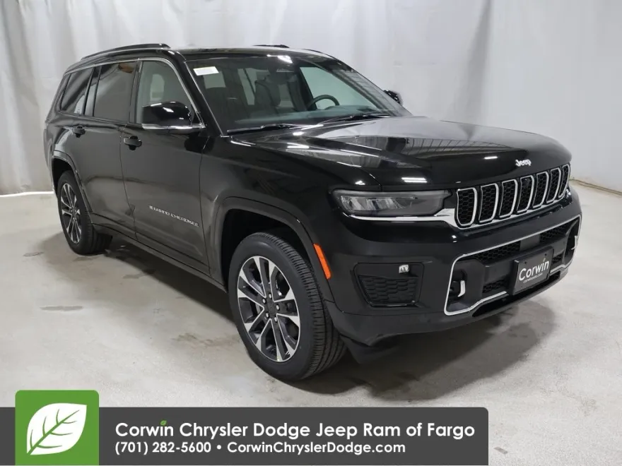 2025 Jeep Grand Cherokee Overland photo 1