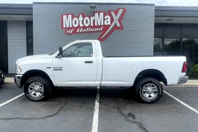 2017 Ram 2500 Tradesman photo 1