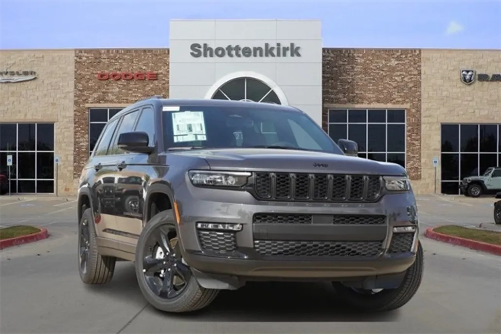 2025 Jeep Grand Cherokee Limited photo 1