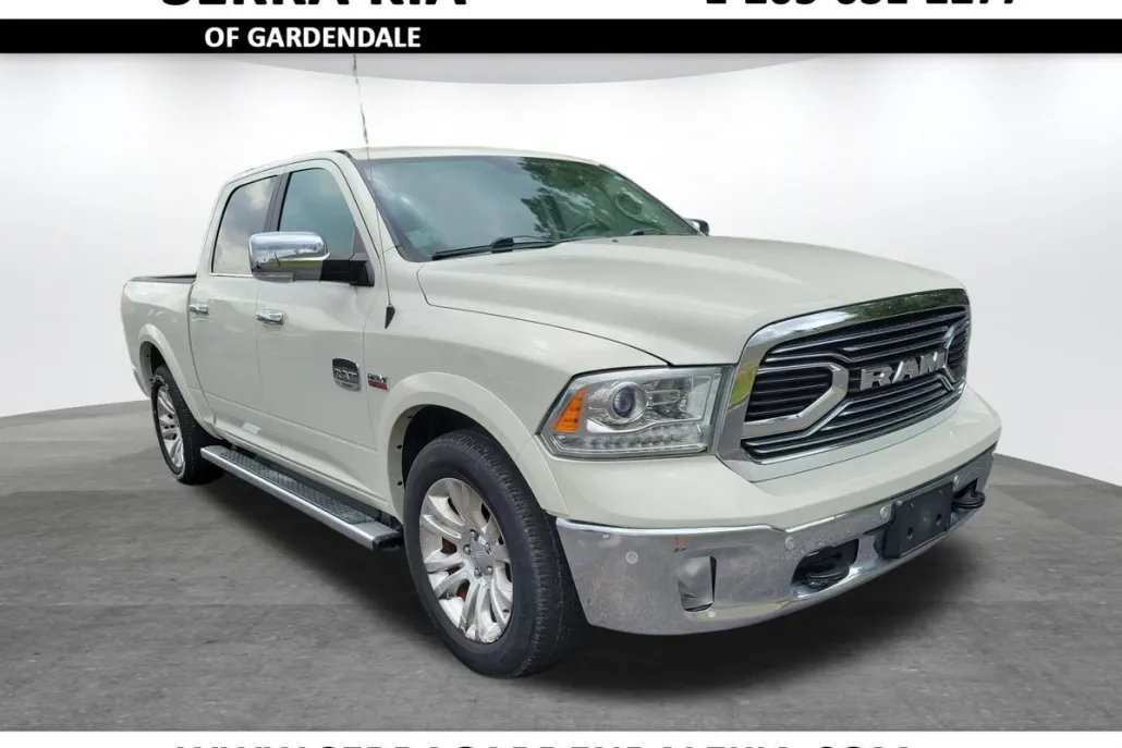 2017 Ram 1500 Longhorn photo 1