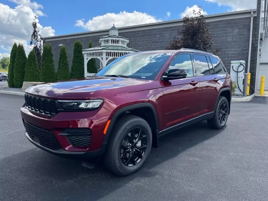 2025 Jeep Grand Cherokee Altitude X photo 1