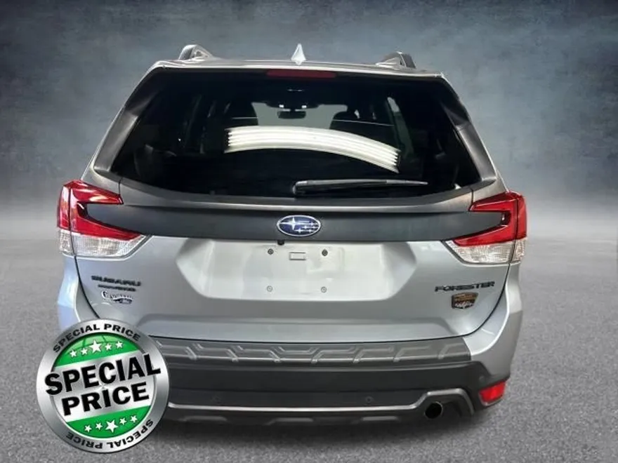 2022 Subaru Forester Wilderness photo 1