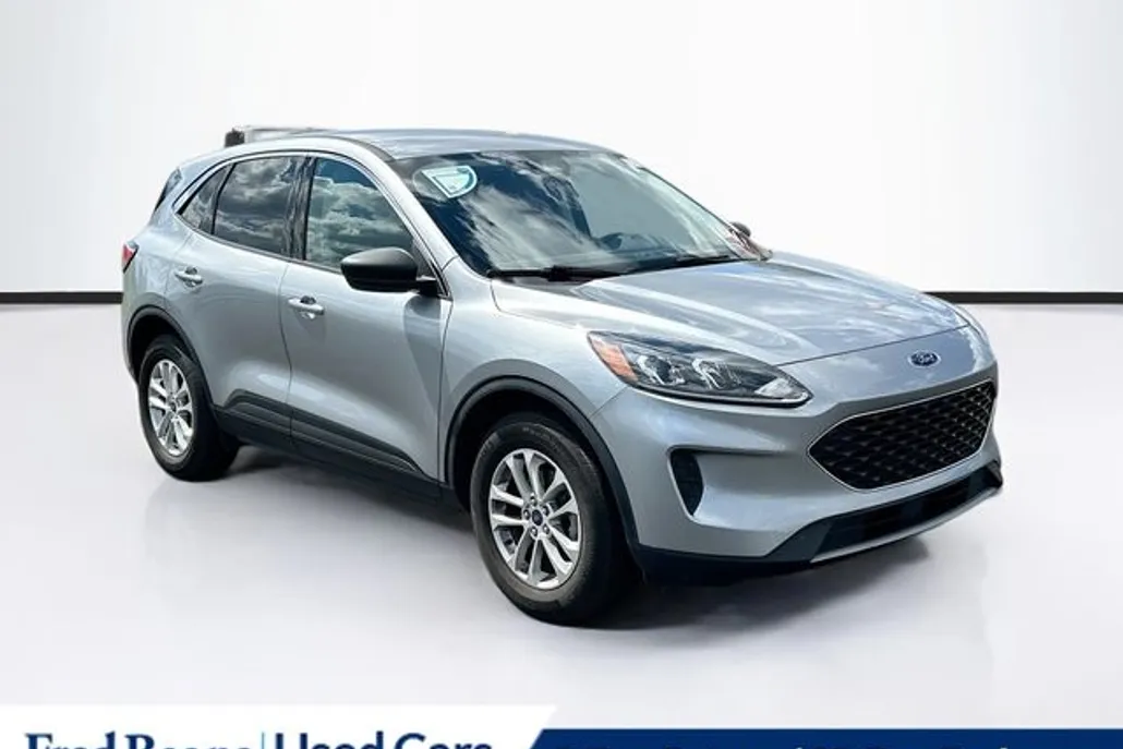 2022 Ford Escape SE photo 1