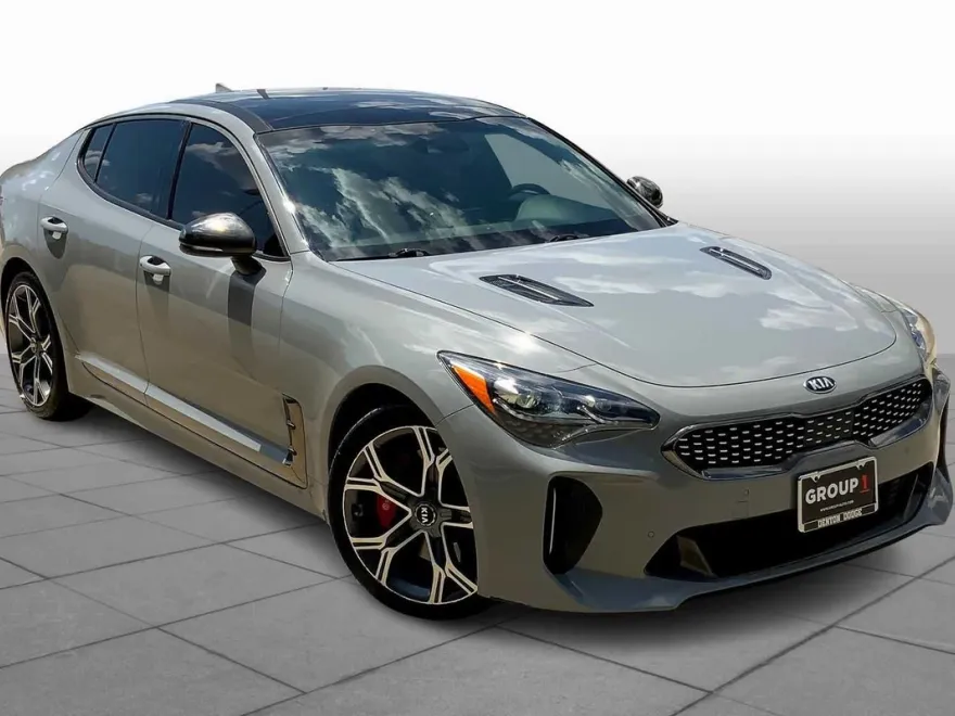 2020 Kia Stinger GT1 photo 1