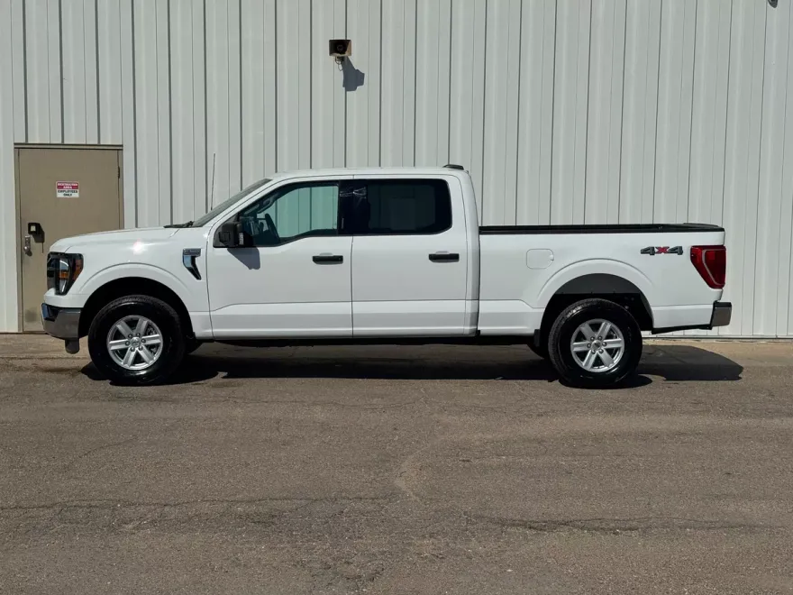 2023 Ford F-150 photo 1