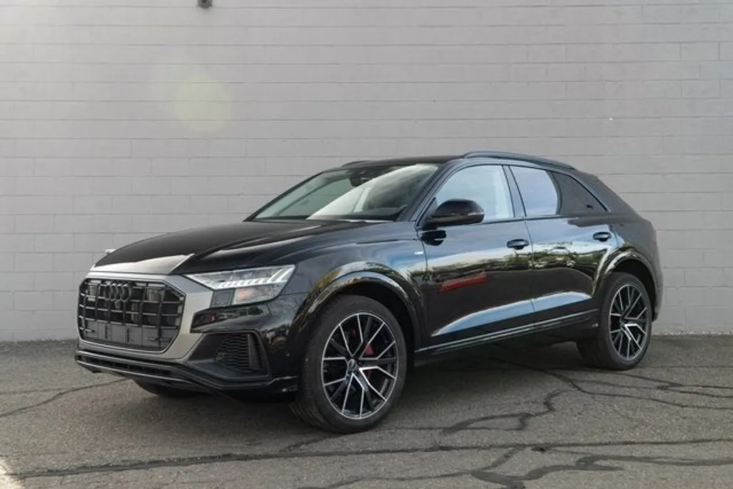 2023 Audi Q8 55 Premium Plus photo 1
