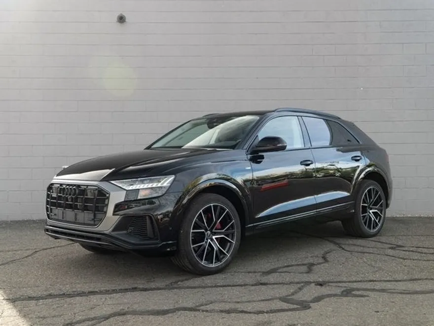 2023 Audi Q8 55 Premium Plus photo 1