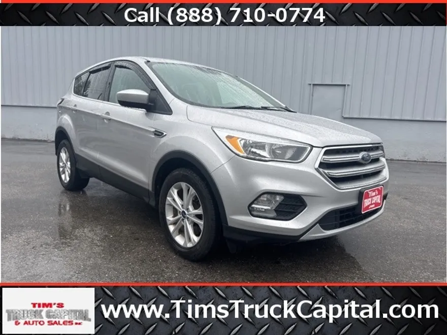 2017 Ford Escape SE photo 1