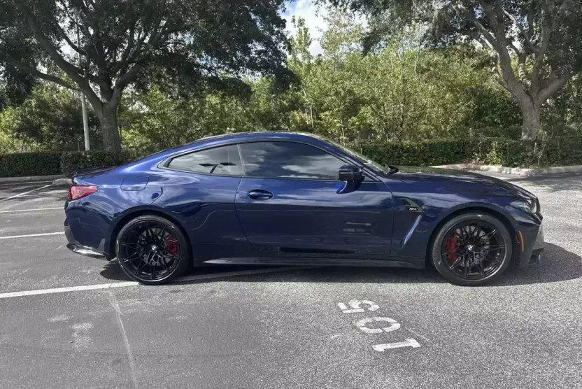 2025 Bmw M4 Coupe photo 1