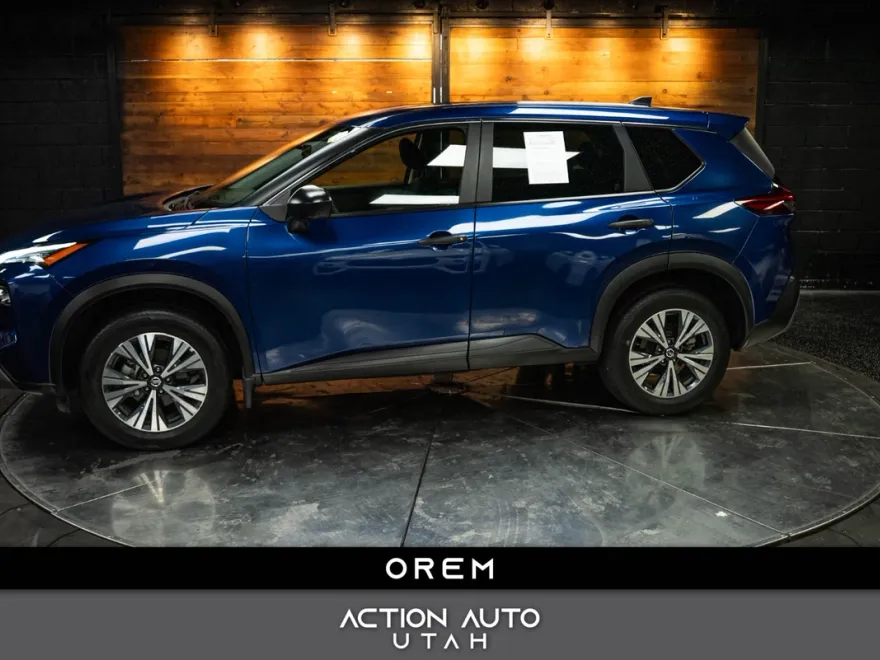 2023 Nissan Rogue S photo 1