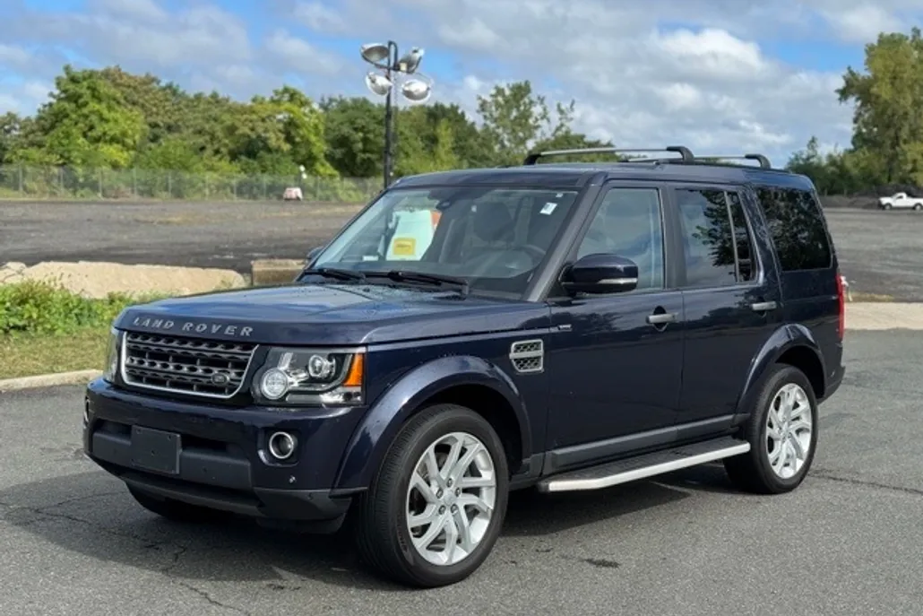 2016 Land Rover LR4 HSE photo 1