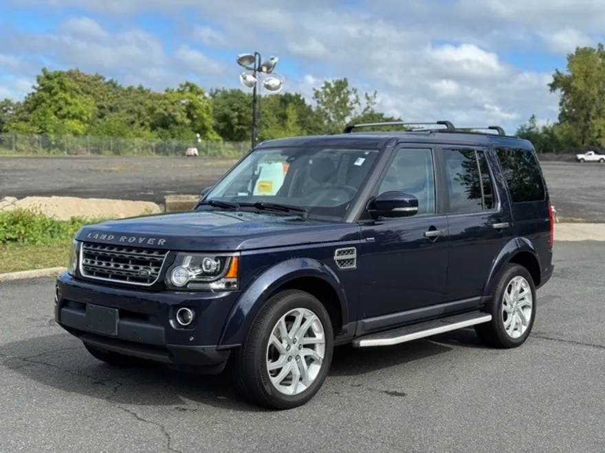 2016 Land Rover LR4 HSE photo 1