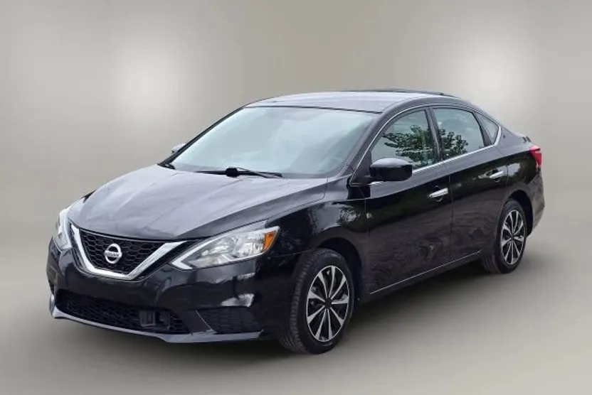 2018 Nissan Sentra SV photo 1