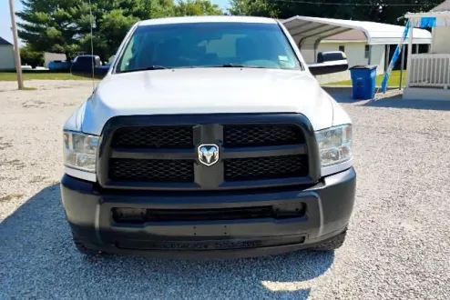 2018 Ram 2500 Tradesman photo 2