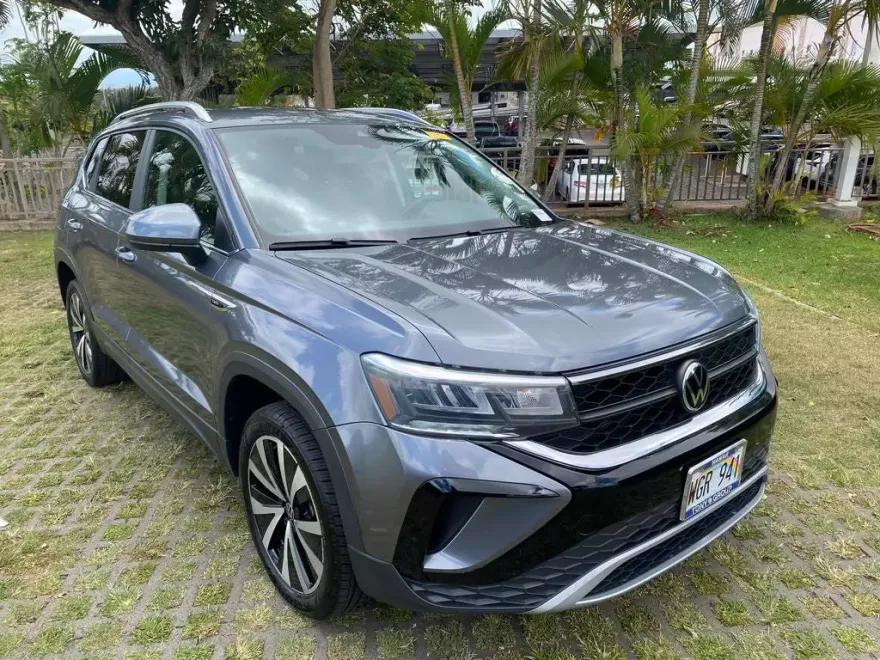 2022 Volkswagen Taos photo 1