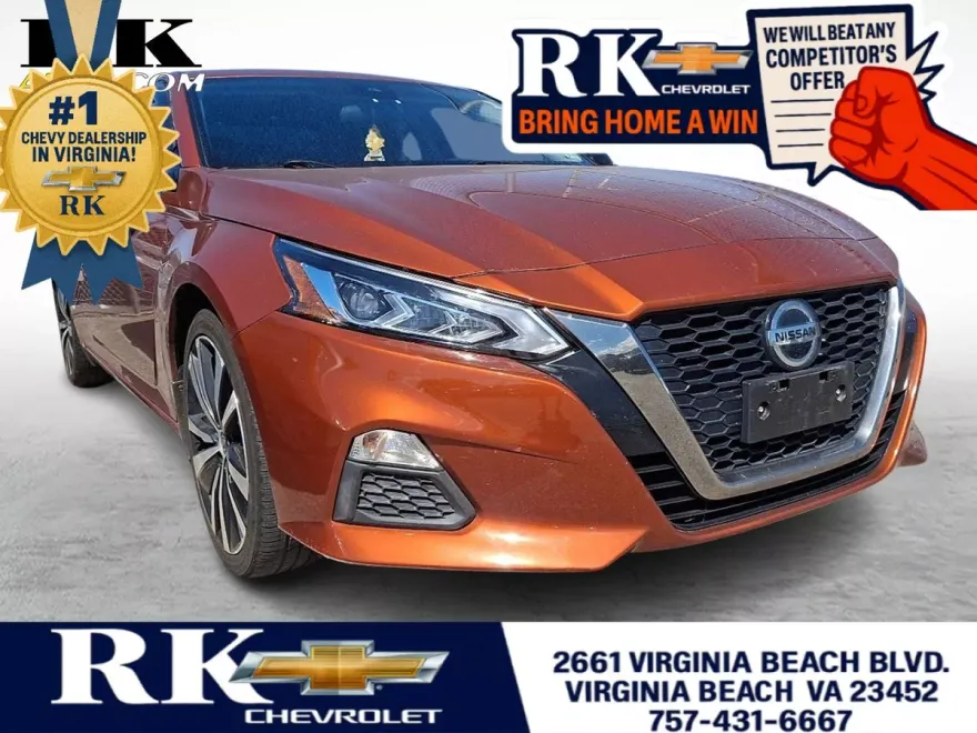 2021 Nissan Altima 2.5 SR photo 1