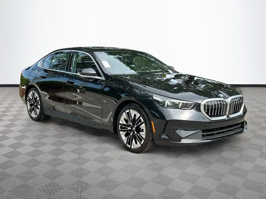 2025 Bmw 530i photo 1