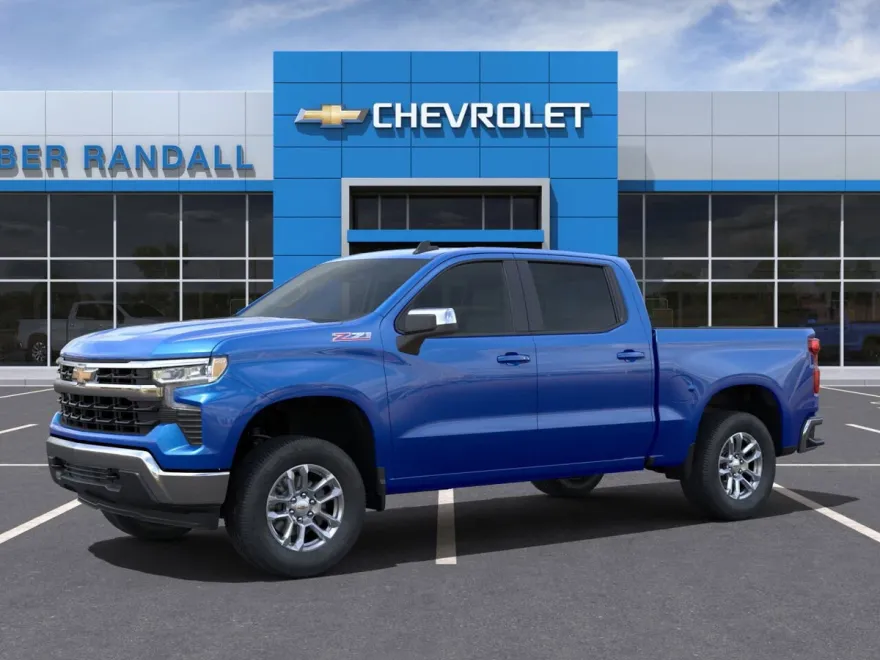 2025 Chevrolet Silverado LT photo 1