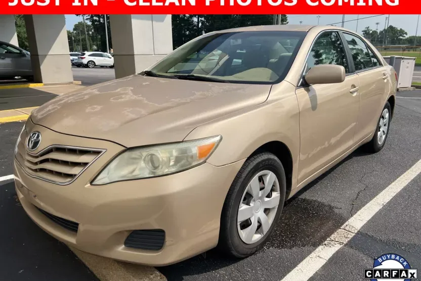 2010 Toyota Camry Base photo 1