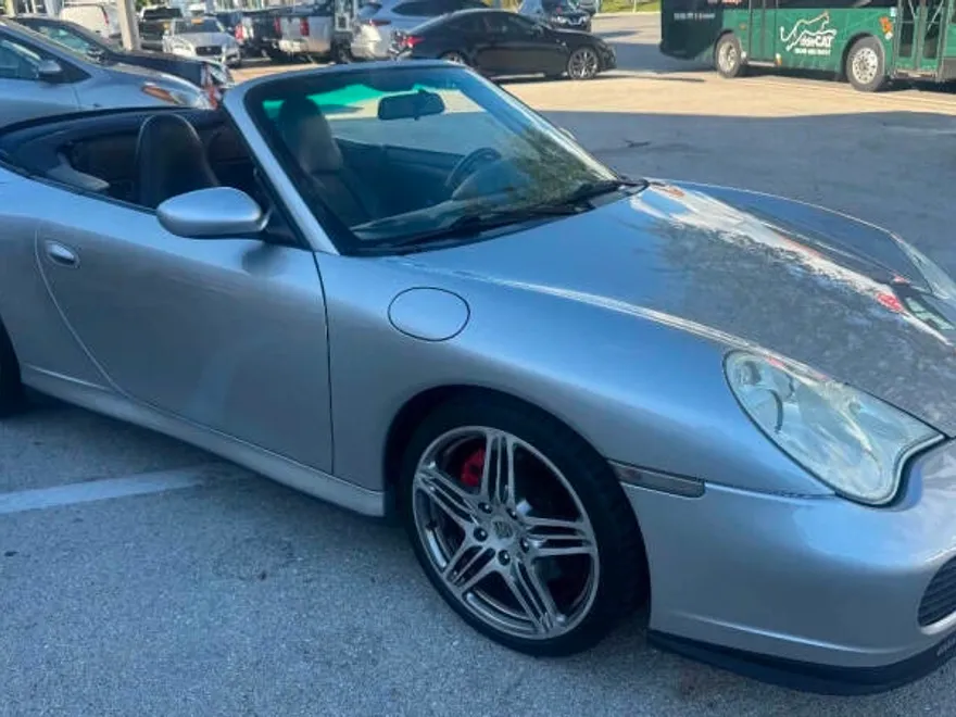 2004 Porsche 911 4S photo 1