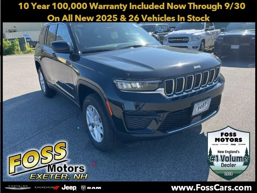 2025 Jeep Grand Cherokee Laredo Altitude photo 1