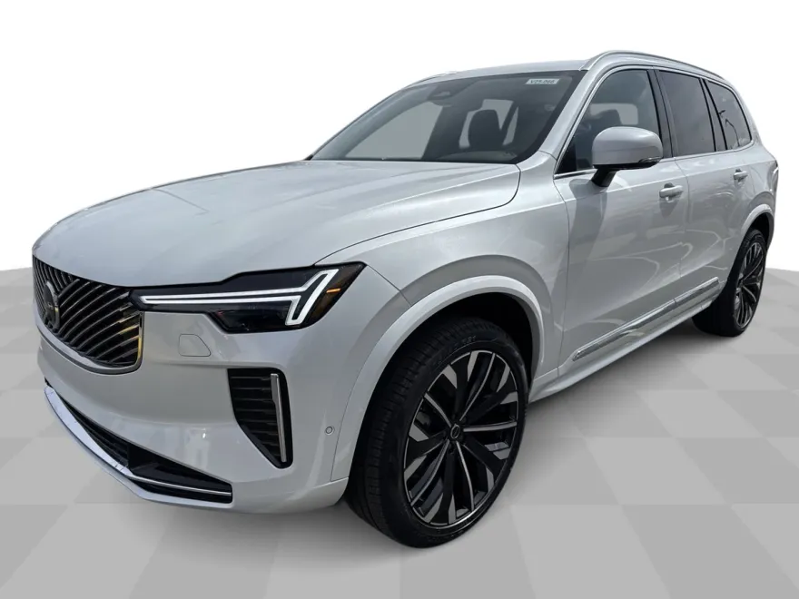 2025 Volvo XC90 B5 Plus photo 1
