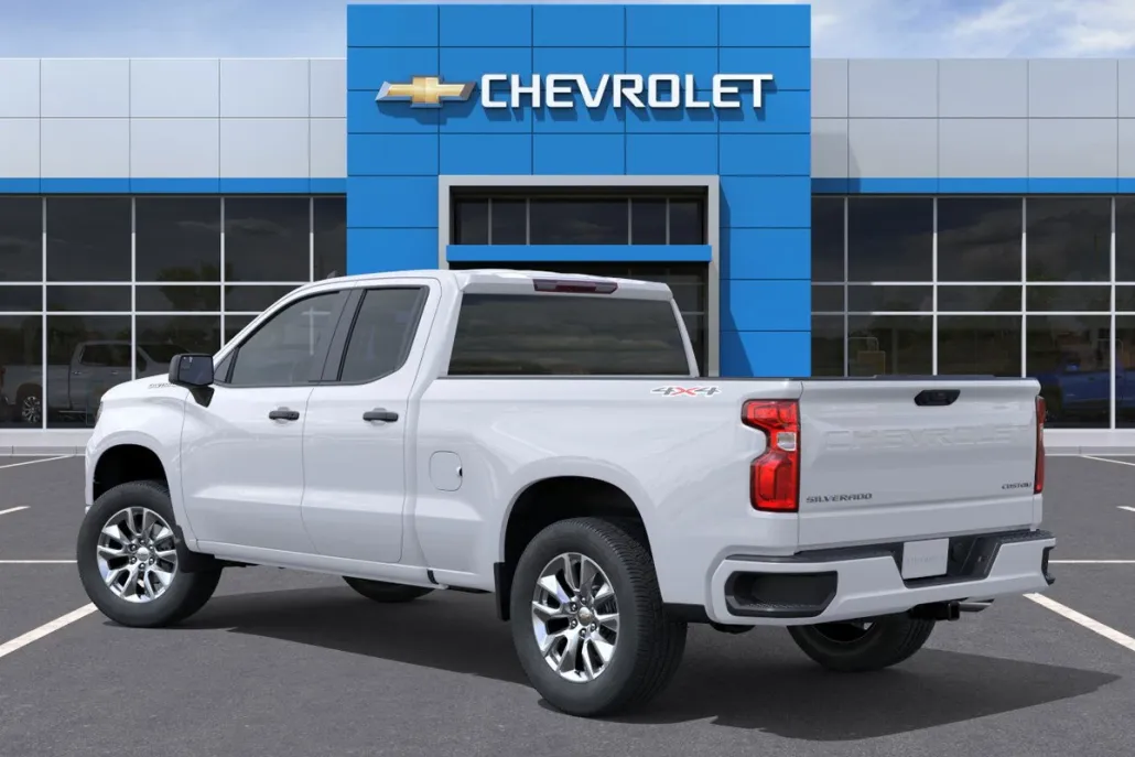2026 Chevrolet Silverado 1500 Custom photo 1