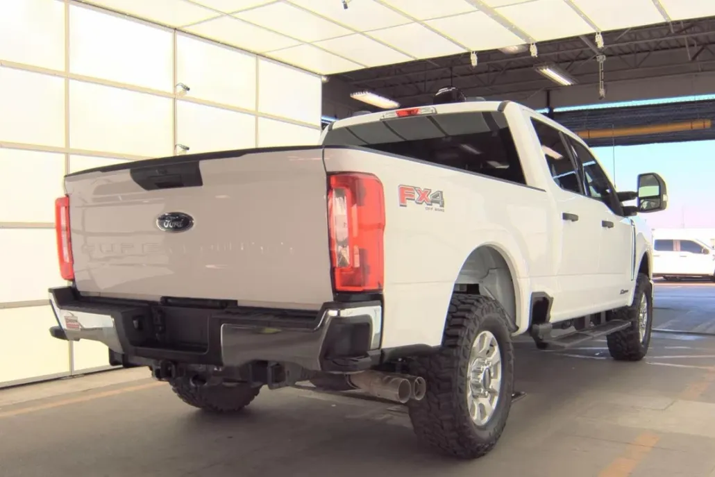 2024 Ford F-250 XLT photo 1