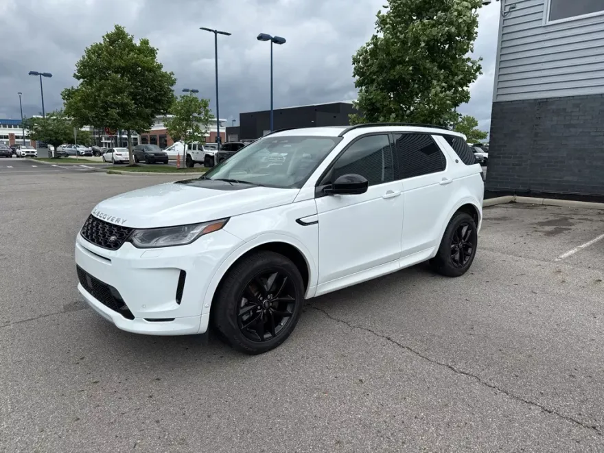 2024 Land Rover Discovery Sport S photo 1