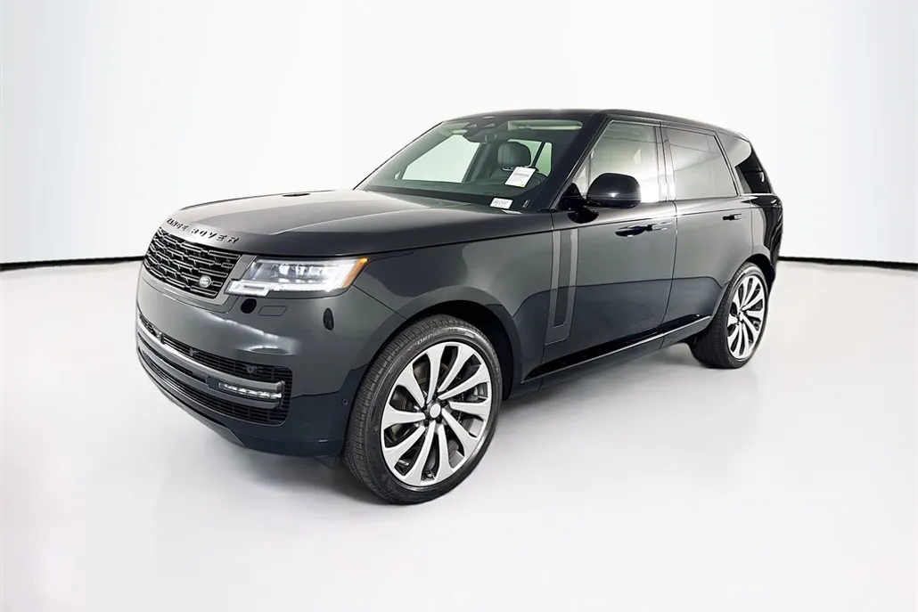 2025 Land Rover Range Rover SE photo 1