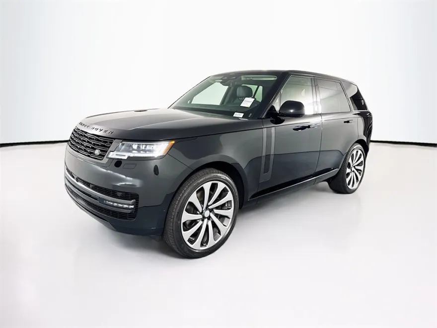 2025 Land Rover Range Rover SE photo 1