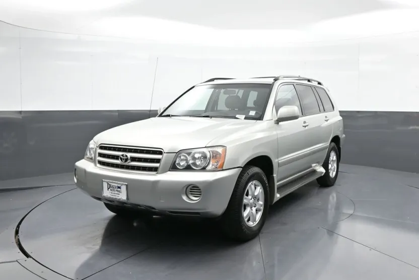 2003 Toyota Highlander photo 1