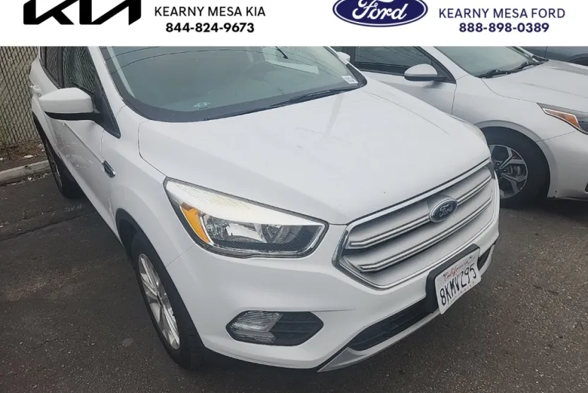 2018 Ford Escape SE photo 1
