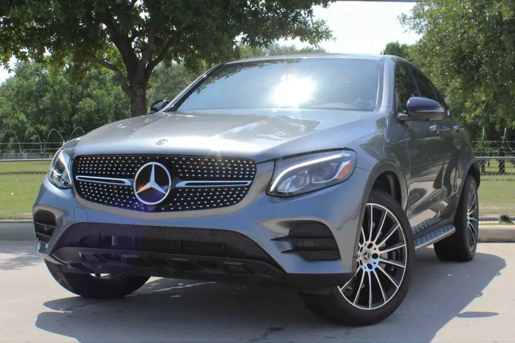 2019 Mercedes Benz GLC 300 photo 1