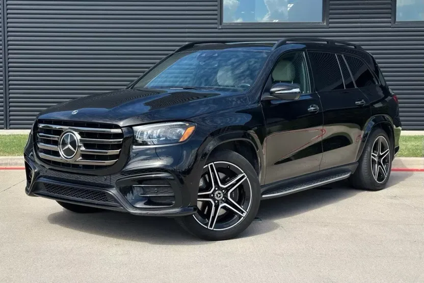 2024 Mercedes Benz GLS 450 photo 1