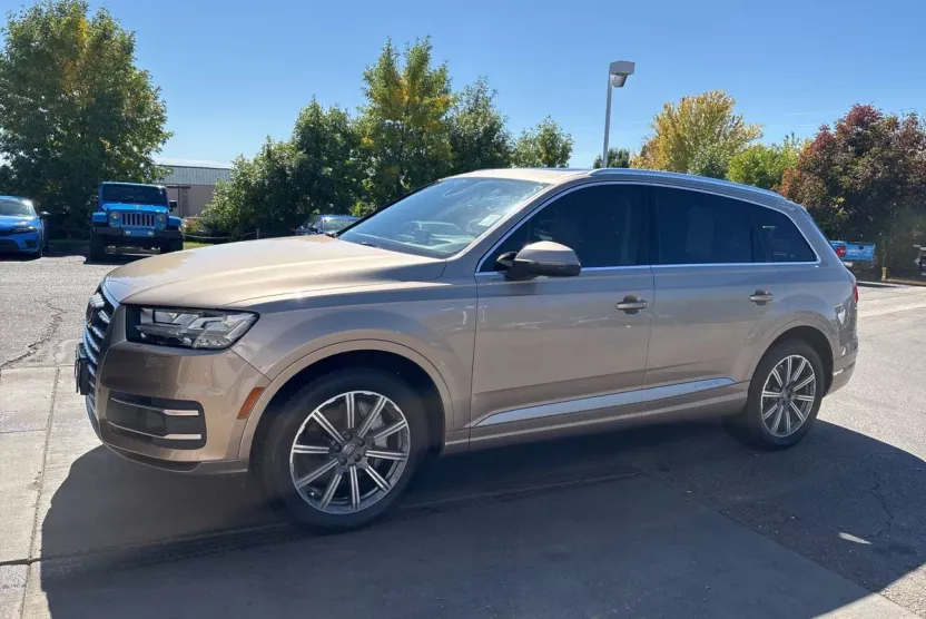 2018 Audi Q7 3.0T Premium photo 1