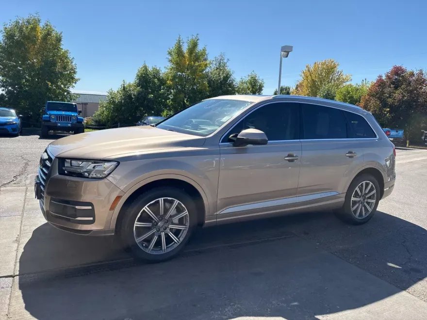 2018 Audi Q7 3.0T Premium photo 1