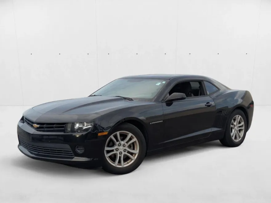 2015 Chevrolet Camaro LS photo 1