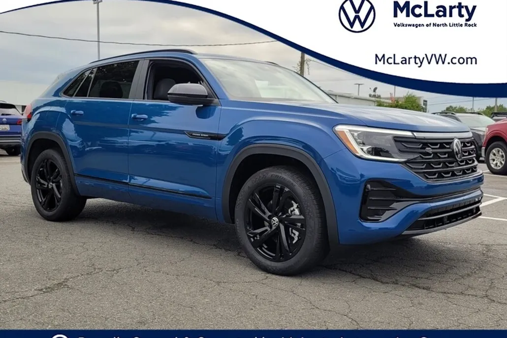 2025 Volkswagen Atlas Cross Sport SEL R-Line photo 1