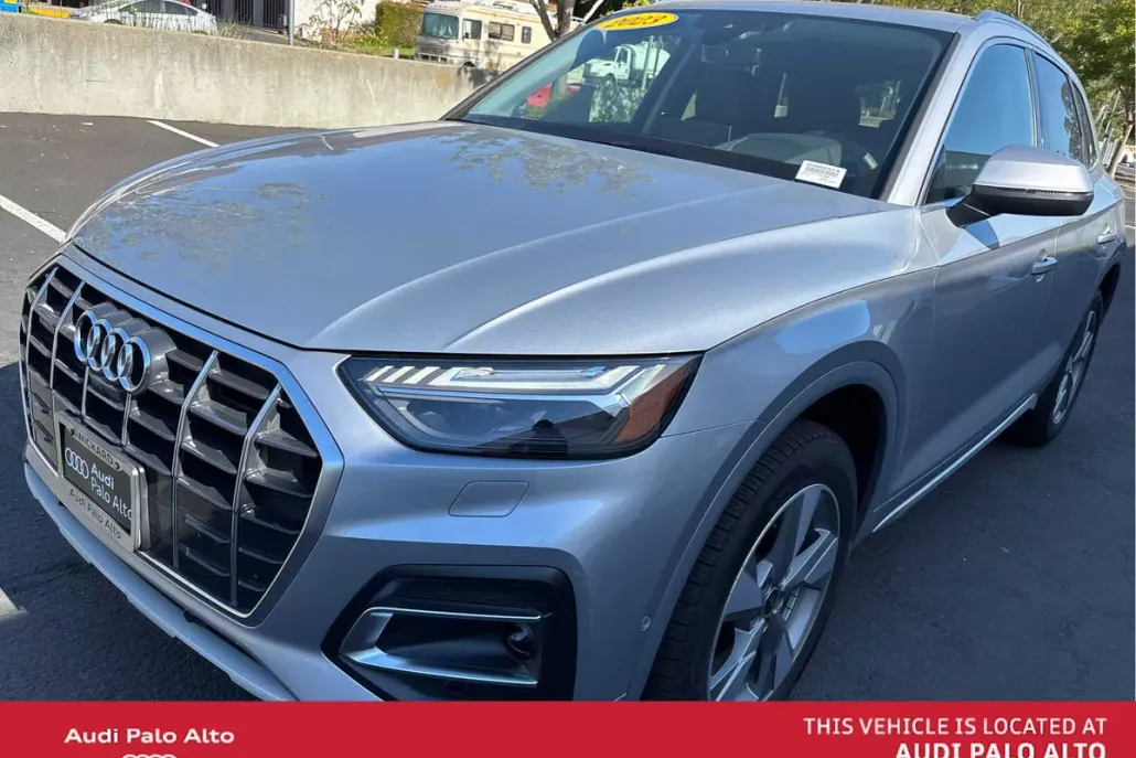 2023 Audi Q5 Premium Prestige photo 1