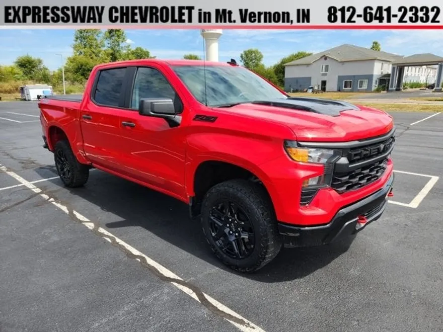 2024 Chevrolet Silverado 1500 Custom Trail Boss photo 1