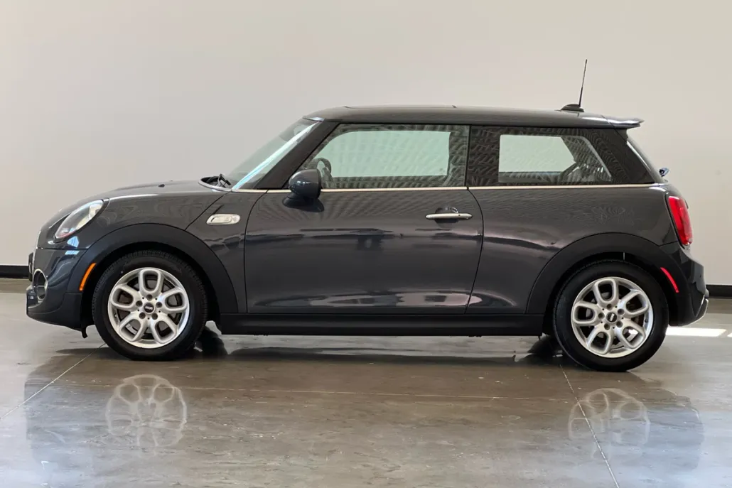 2015 Mini Cooper Hardtop S photo 1