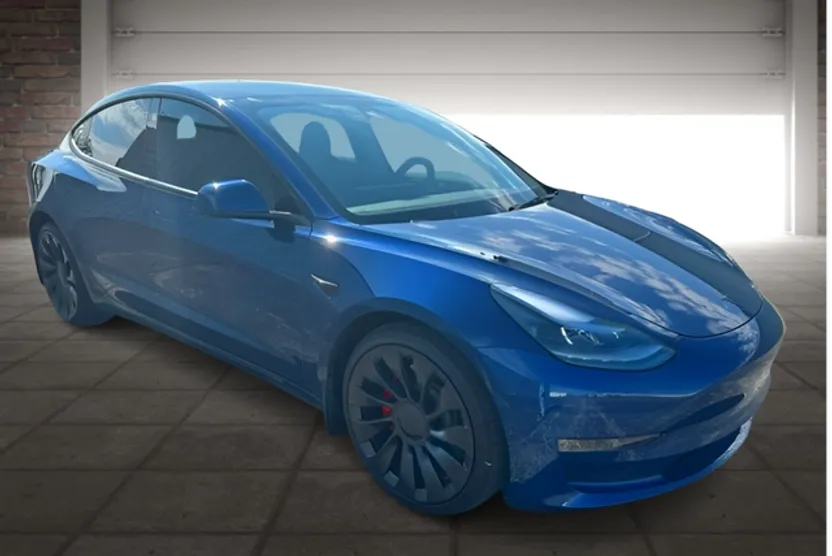 2023 Tesla Model 3 Performance photo 1