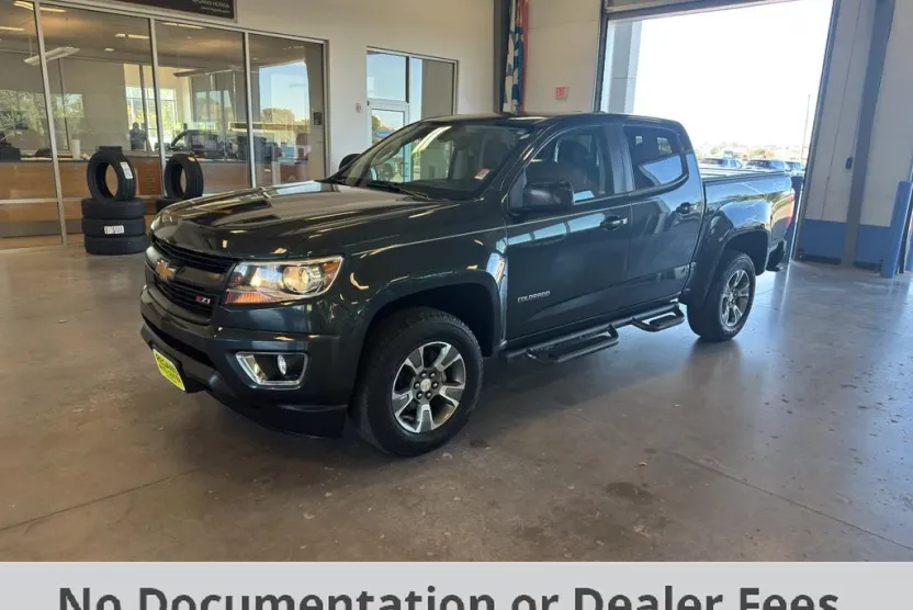 2017 Chevrolet Colorado Z71 photo 1