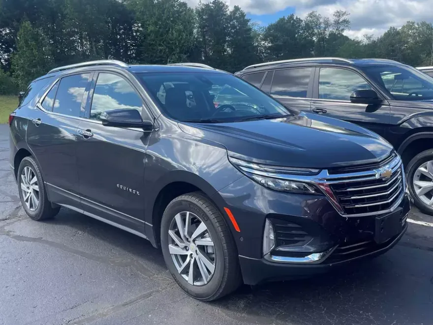 2022 Chevrolet Equinox Premier photo 1
