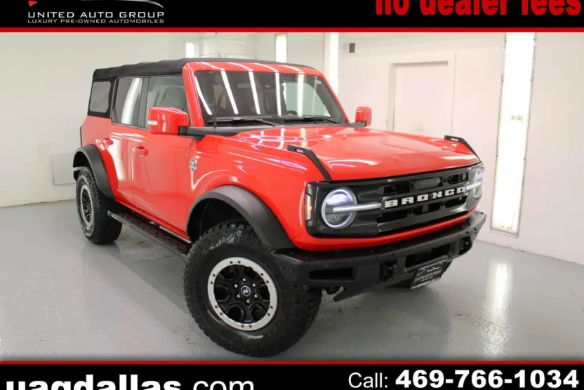 2021 Ford Bronco Outer Banks photo 1