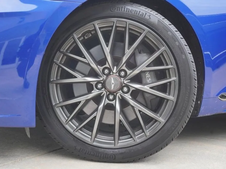 2020 Genesis G80 3.3T Sport AWD photo 1