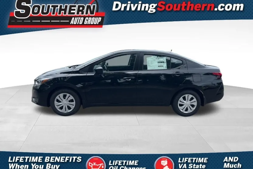 2025 Nissan Versa S photo 1
