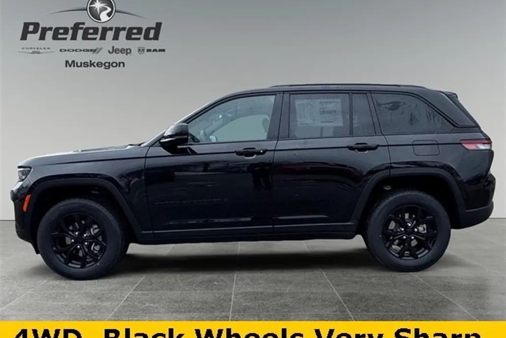 2025 Jeep Grand Cherokee Altitude photo 1